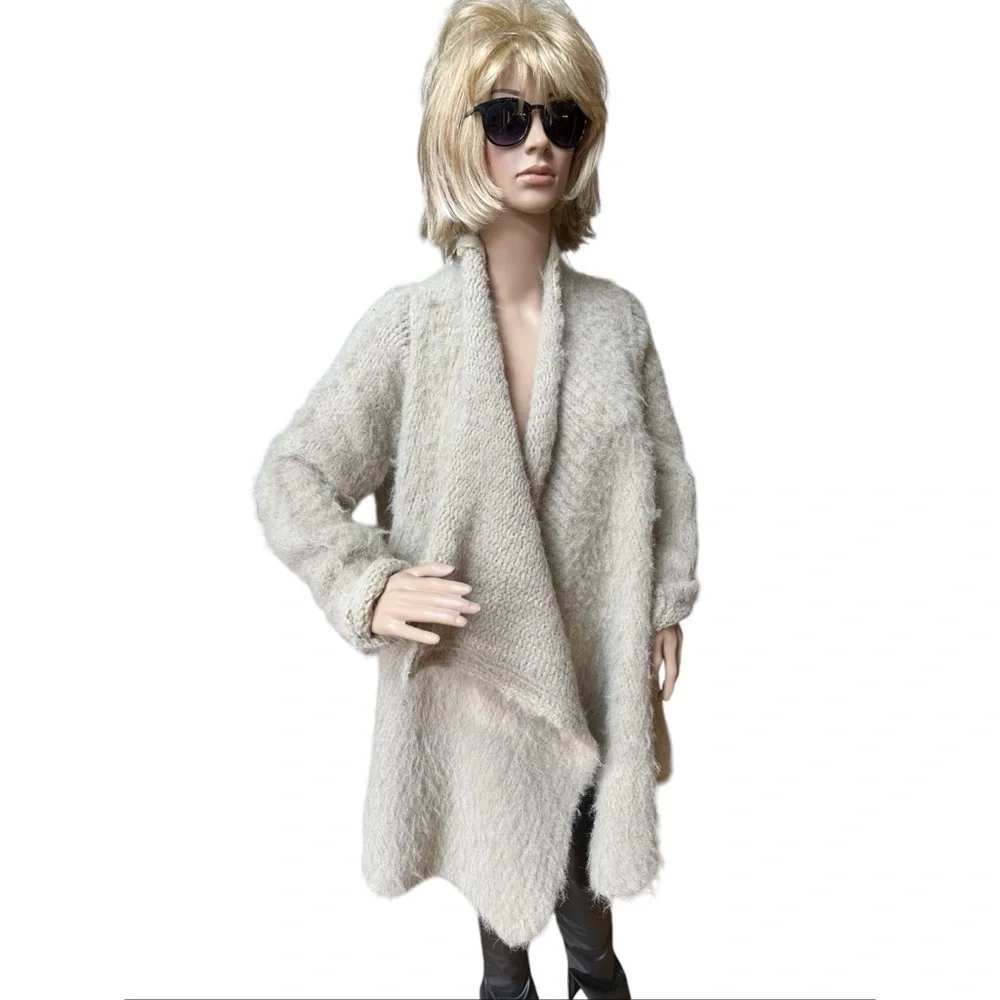 Zara Brushed Effect Knit Cardigan NWT Size S-M - Picture 10 of 16